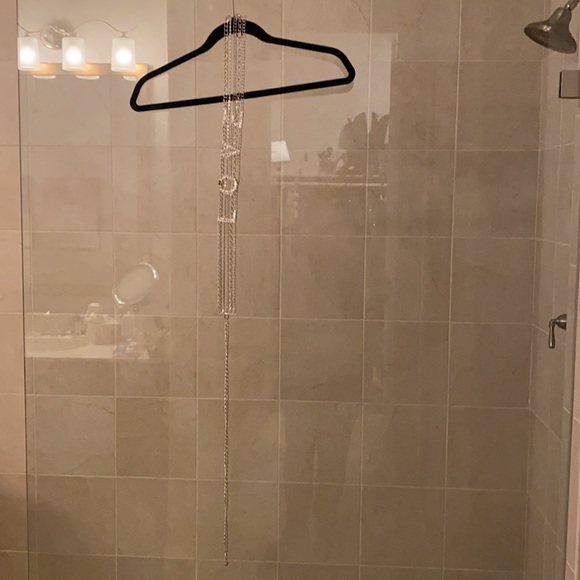 LOVE Rhinestone Belt - Picture 2 of 7